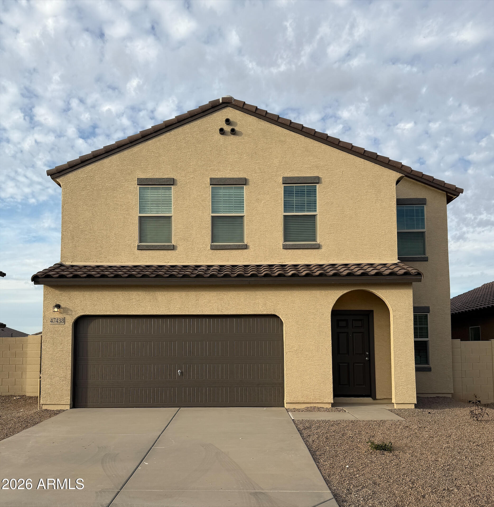 47438 West Old Timer Road Maricopa, AZ 85139 - Photo 2 of 21 processed-09A5D9EE-E666-4E14-A1F4-E151FC