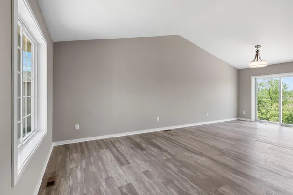 $379,900 | 1001 Misty Meadow Boulevard, Buffalo, MN 55313