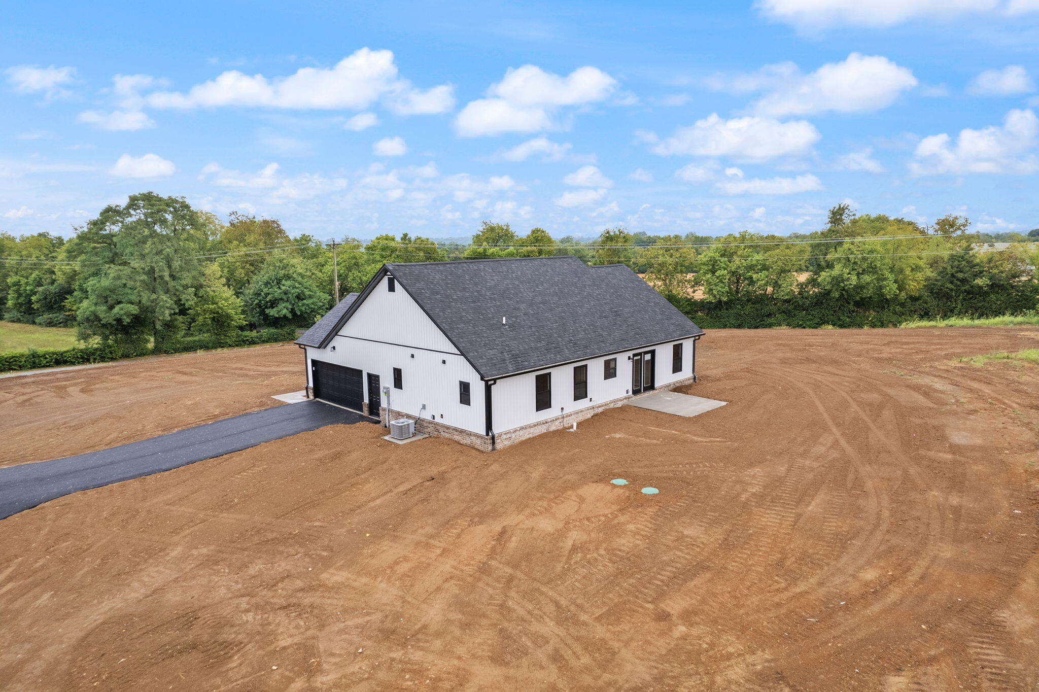 555 Robb Road Harrodsburg, KY 40330 - Photo 38 of 48 37-web-or-mls-DJI_0039
