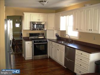 41 Rim View Lane Shillington, PA 19607 - Photo 2 of 6 Kitchen