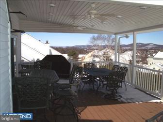 41 Rim View Lane Shillington, PA 19607 - Photo 5 of 6 Exterior Back