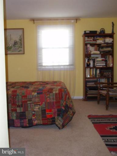 6225 Rockhurst Road Bethesda, MD 20817 - Photo 8 of 11 LEVEL ONE BEDROOM