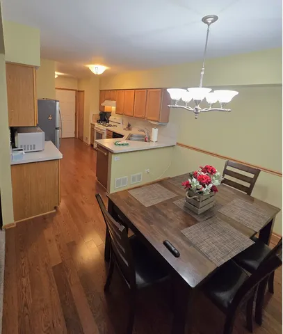 $329,900 | 16719 South Sunset Ridge Court, Lockport, IL 60441