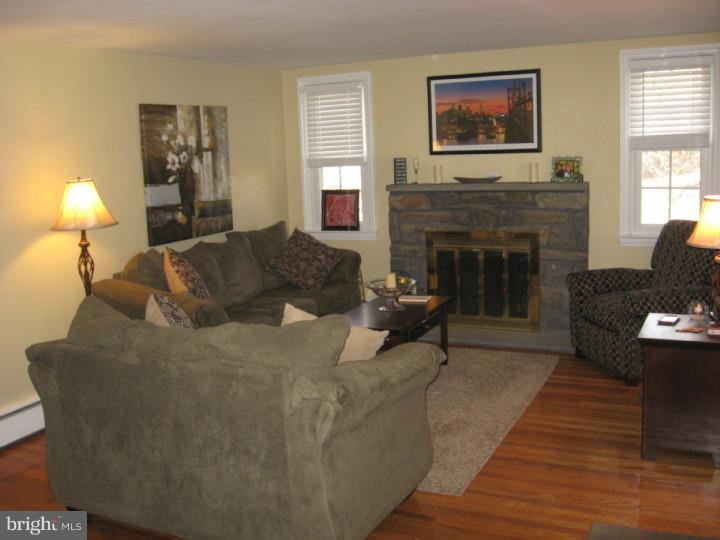 350 Marple Road Broomall, PA 19008 - Photo 9 of 25 Gallery Image 9