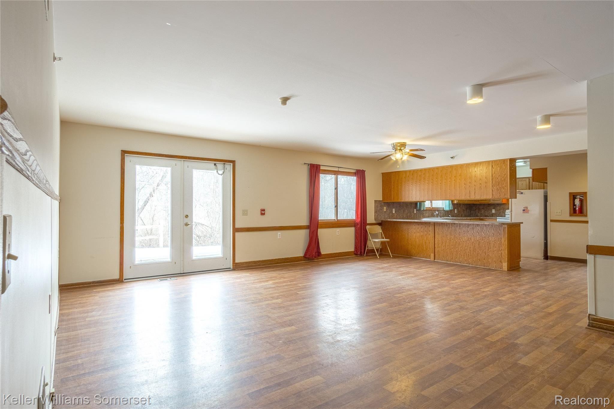 450 Brewer Road Leonard, MI 48367 - Photo 8 of 47 9.jpg