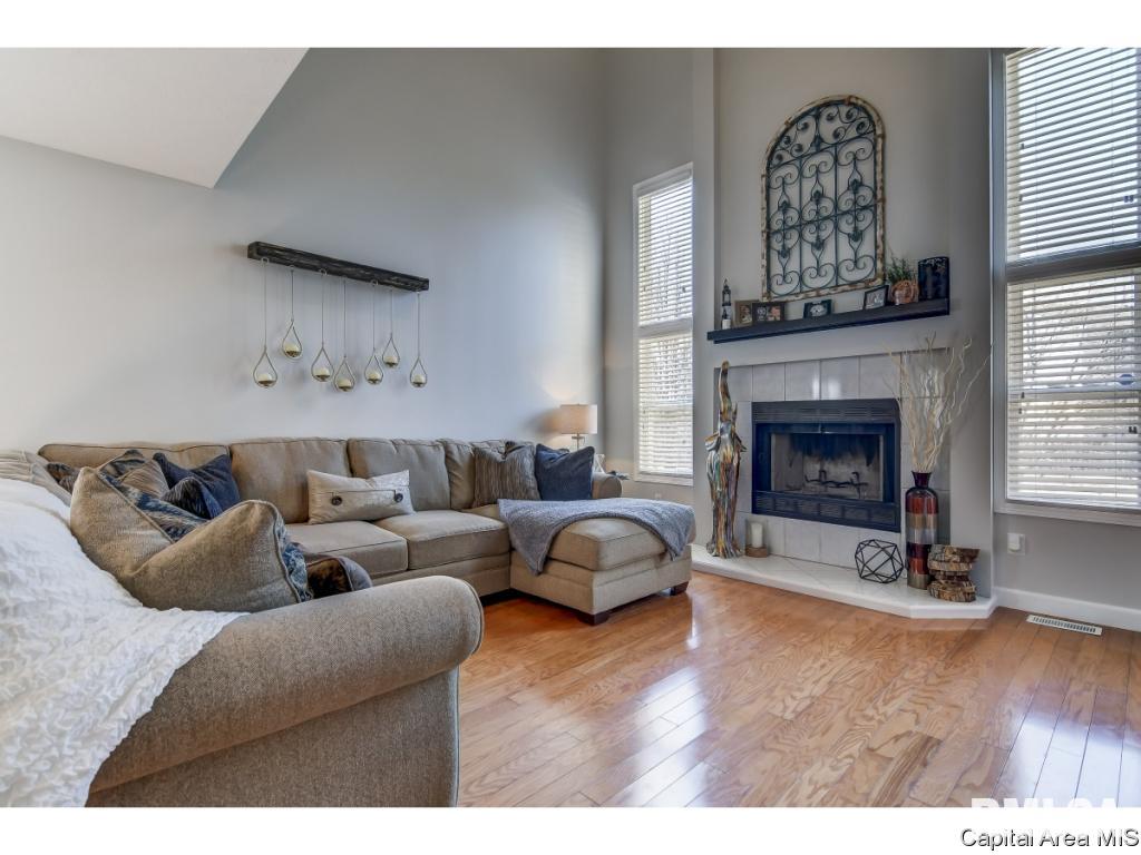 3316 Ashley Lane Springfield, IL 62711 - Photo 4 of 25