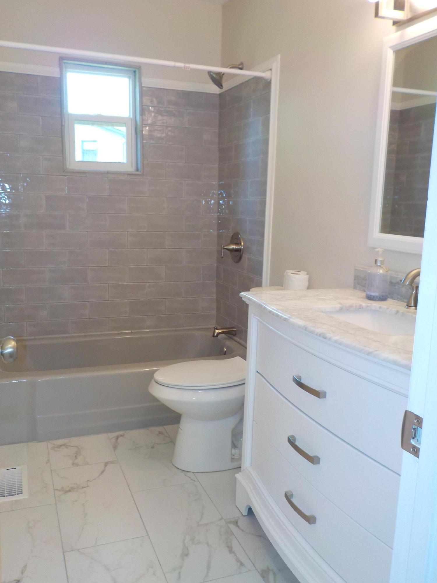 4918 Malta Road Knoxville, TN 37921 - Photo 6 of 13 DSCN4768