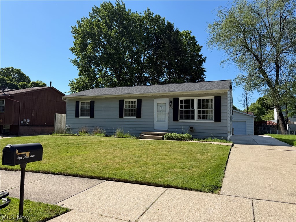 894 Jean Avenue Akron, OH 44310 - Photo 1 of 35 Gallery Image 1