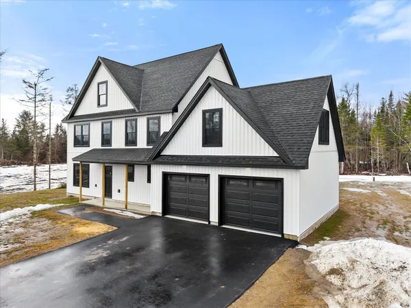 $599,900 | 673 Streamside Avenue, Hermon, ME 04401