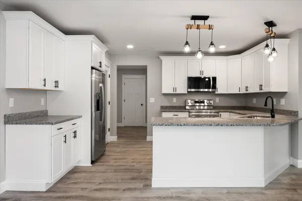 $599,900 | 673 Streamside Avenue, Hermon, ME 04401