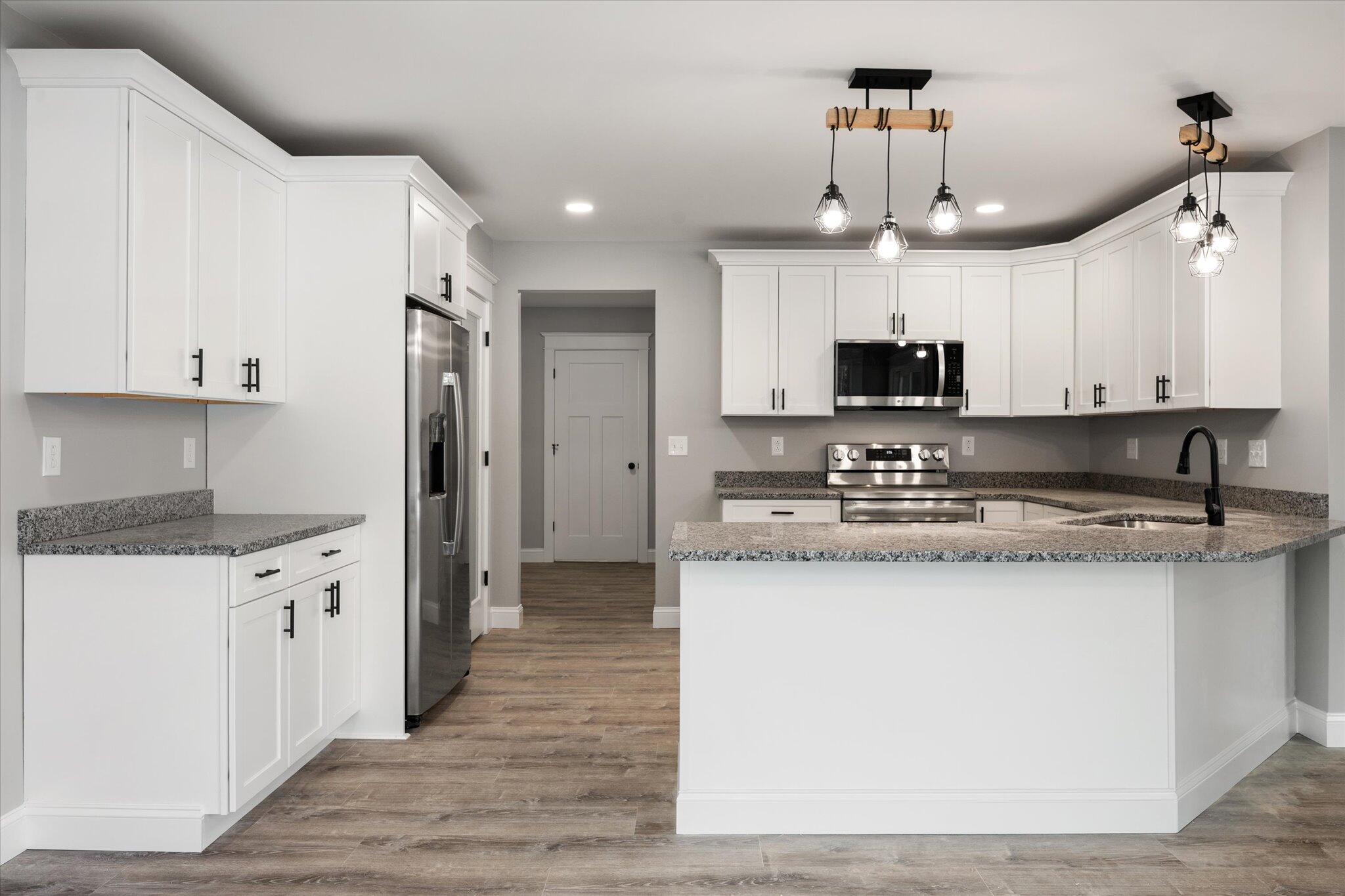 673 Streamside Avenue Hermon, ME 04401 - Photo 12 of 56 IMG_9976