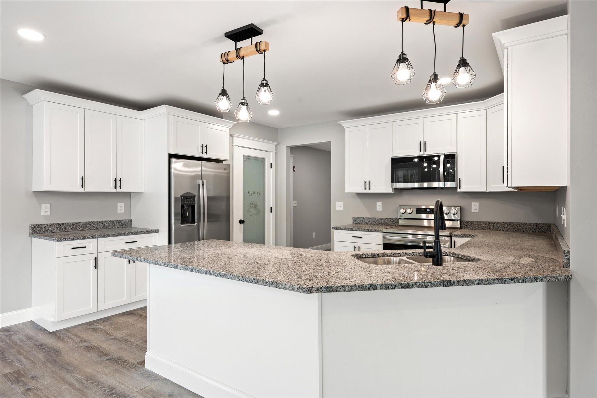 673 Streamside Avenue Hermon, ME 04401 - Photo 13 of 56 IMG_9977