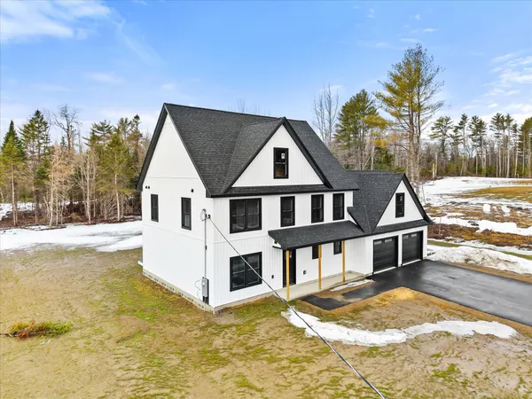 $599,900 | 673 Streamside Avenue, Hermon, ME 04401