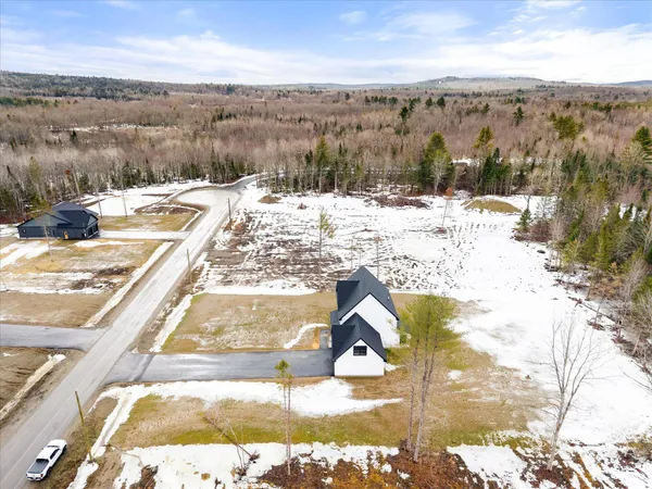$599,900 | 673 Streamside Avenue, Hermon, ME 04401