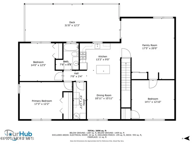 a picture of a wall with a white and white photo