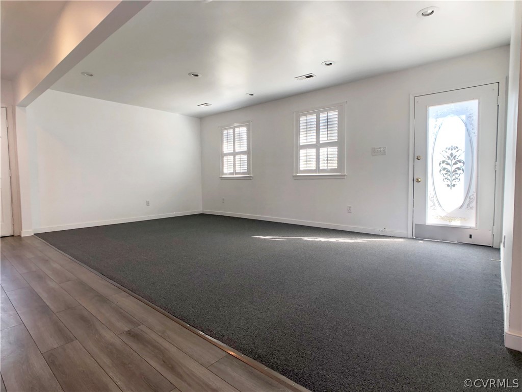 14100 South Hackberry Road Chester, VA 23836 - Photo 36 of 42 an empty room with windows