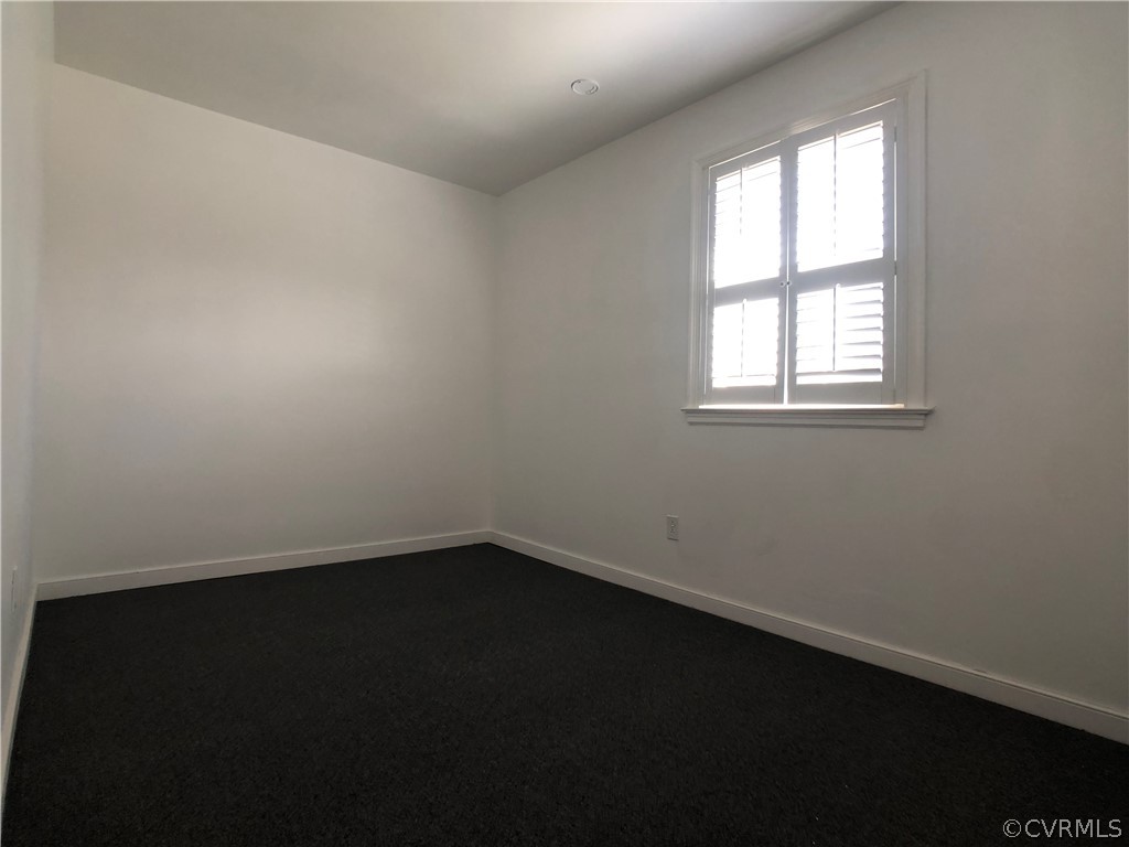 14100 South Hackberry Road Chester, VA 23836 - Photo 38 of 42 an empty room with a window