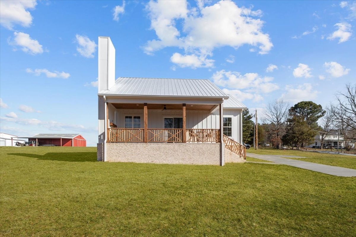 795 Jason Chapel Road Dickson, TN 37055 - Photo 8 of 35 a view of a house with entertaining space
