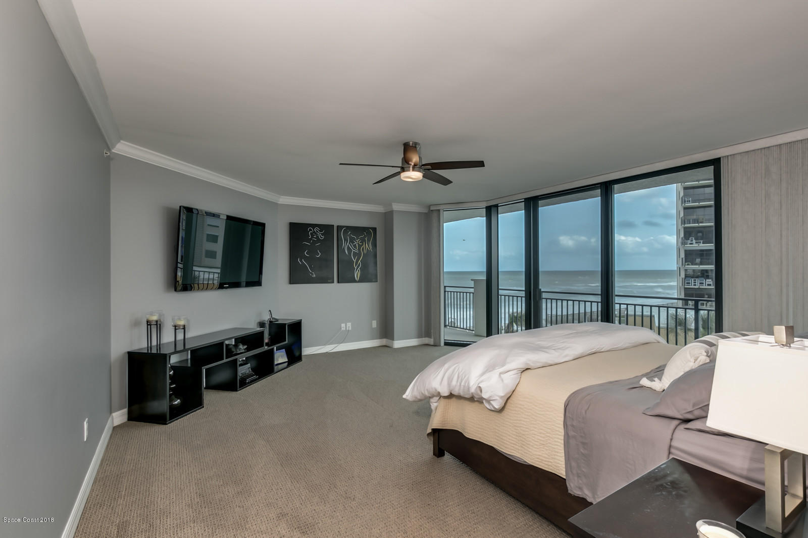 1323 Florida A1A, Unit 302 Satellite Beach, FL 32937 - Photo 20 of 38 30-Master Bedroom