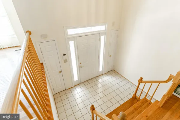 $3,850 | 2162 Kings Garden Way, Falls Church, VA 22043