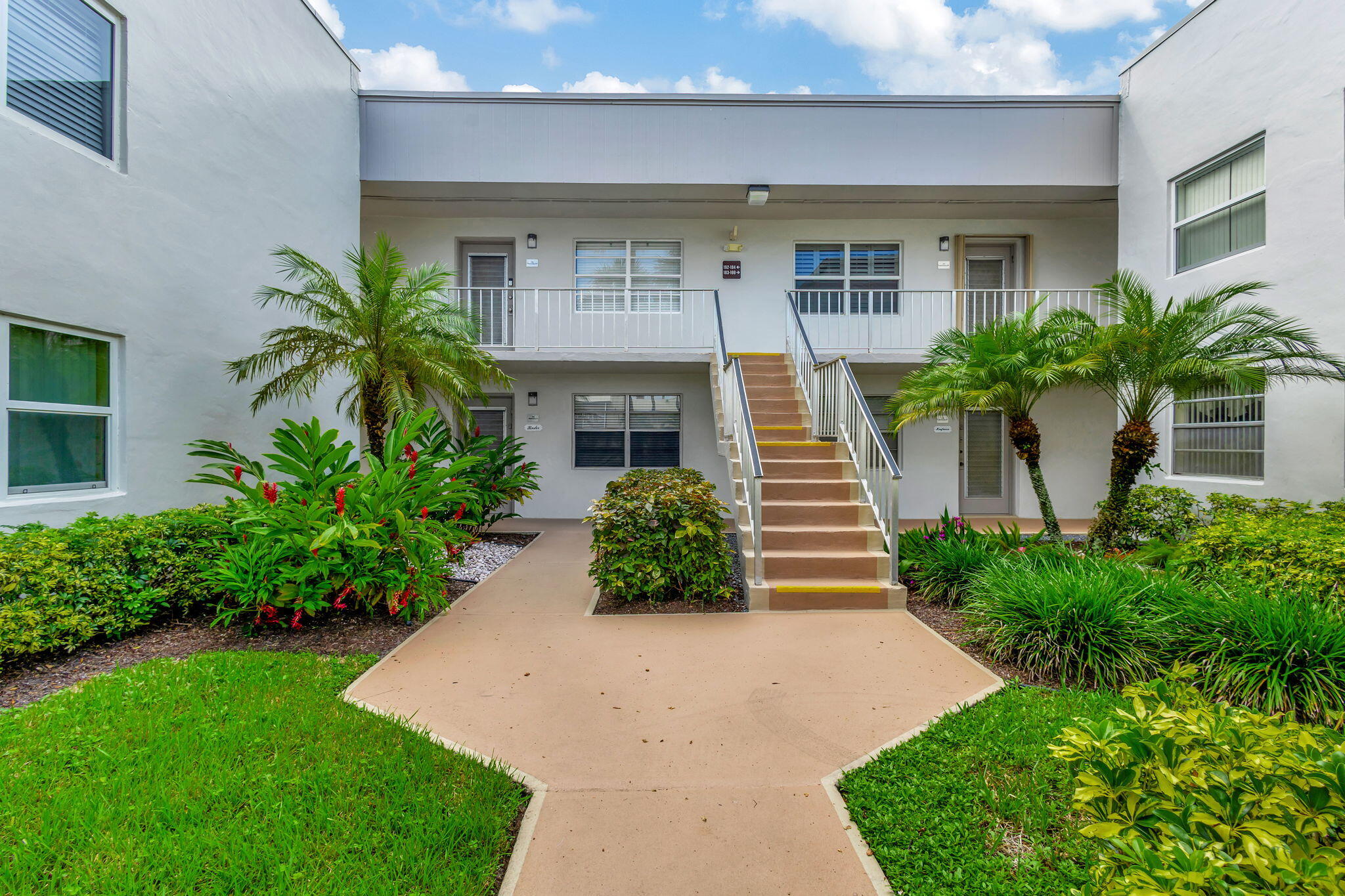 185 Normandy Lane, Unit D Delray Beach, FL 33484 - Photo 1 of 62 185 Normandy D 1 BR/1.1 BA
