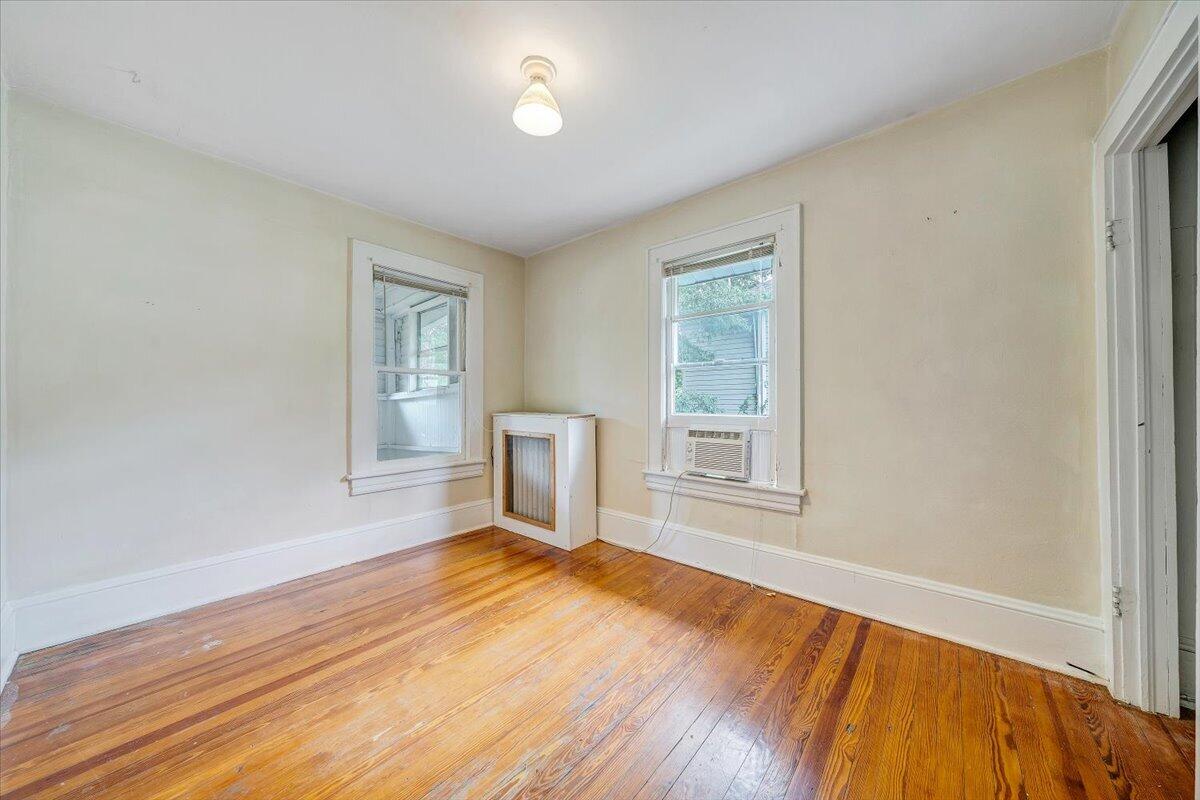 1002 Howbert Avenue Southwest Roanoke, VA 24015 - Photo 19 of 29 28-MIB01560