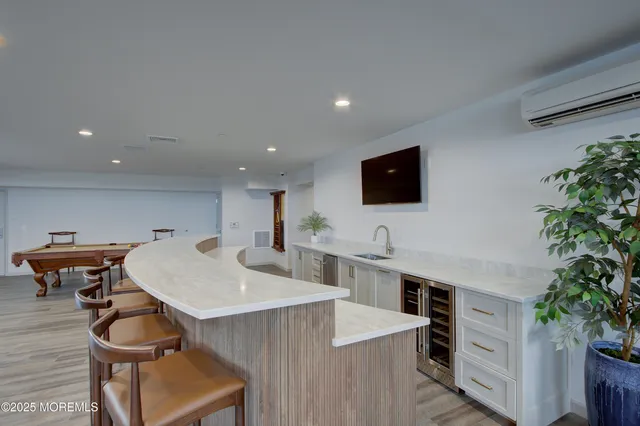 $2,900 | 258 Morris Avenue, Unit 418, Long Branch, NJ 07740