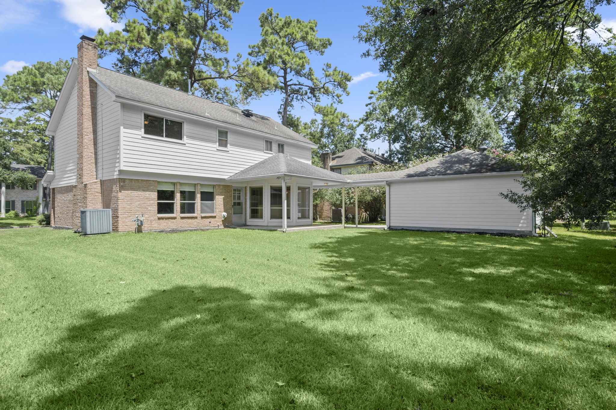 3915 Snag Lane Spring, TX 77388 - Photo 2 of 39 Gallery Image 2