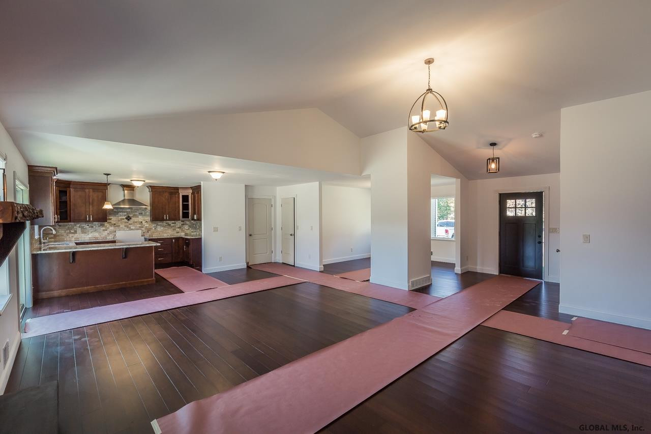 205 McQueen Road Perth, NY 12010 - Photo 8 of 50 Photo 8