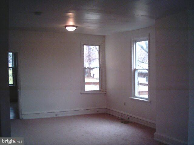 1208 Edgemont Road Harrisburg, PA 17109 - Photo 7 of 12 Gallery Image 7