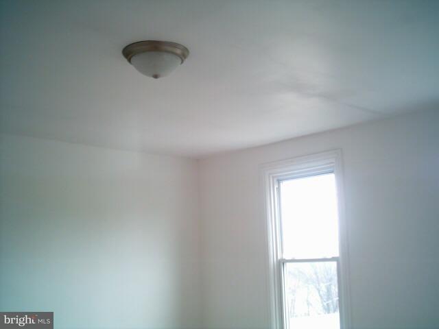 1208 Edgemont Road Harrisburg, PA 17109 - Photo 8 of 12 Gallery Image 8