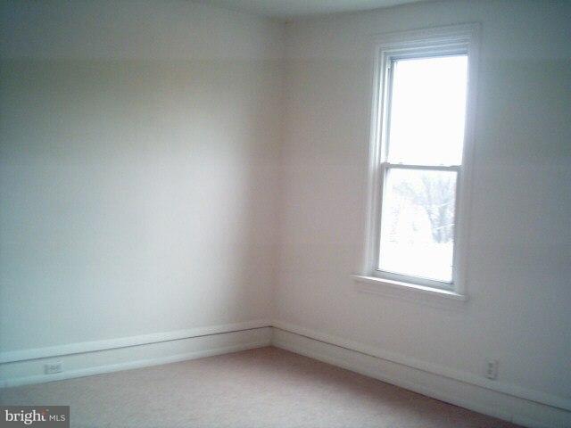 1208 Edgemont Road Harrisburg, PA 17109 - Photo 9 of 12 Gallery Image 9