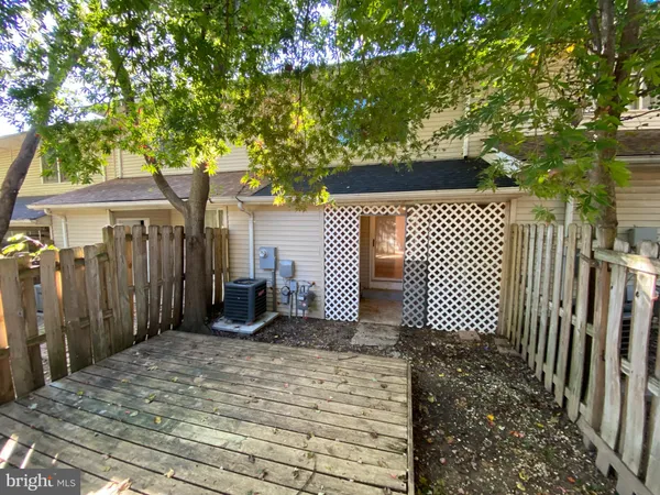 $1,745 | 212 Farrell Lane, Fredericksburg, VA 22401