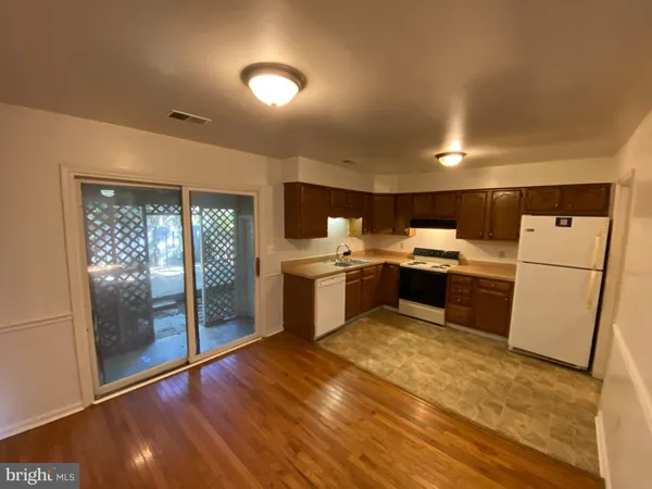 $1,745 | 212 Farrell Lane, Fredericksburg, VA 22401