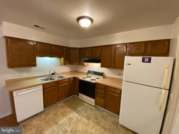 $1,745 | 212 Farrell Lane, Fredericksburg, VA 22401