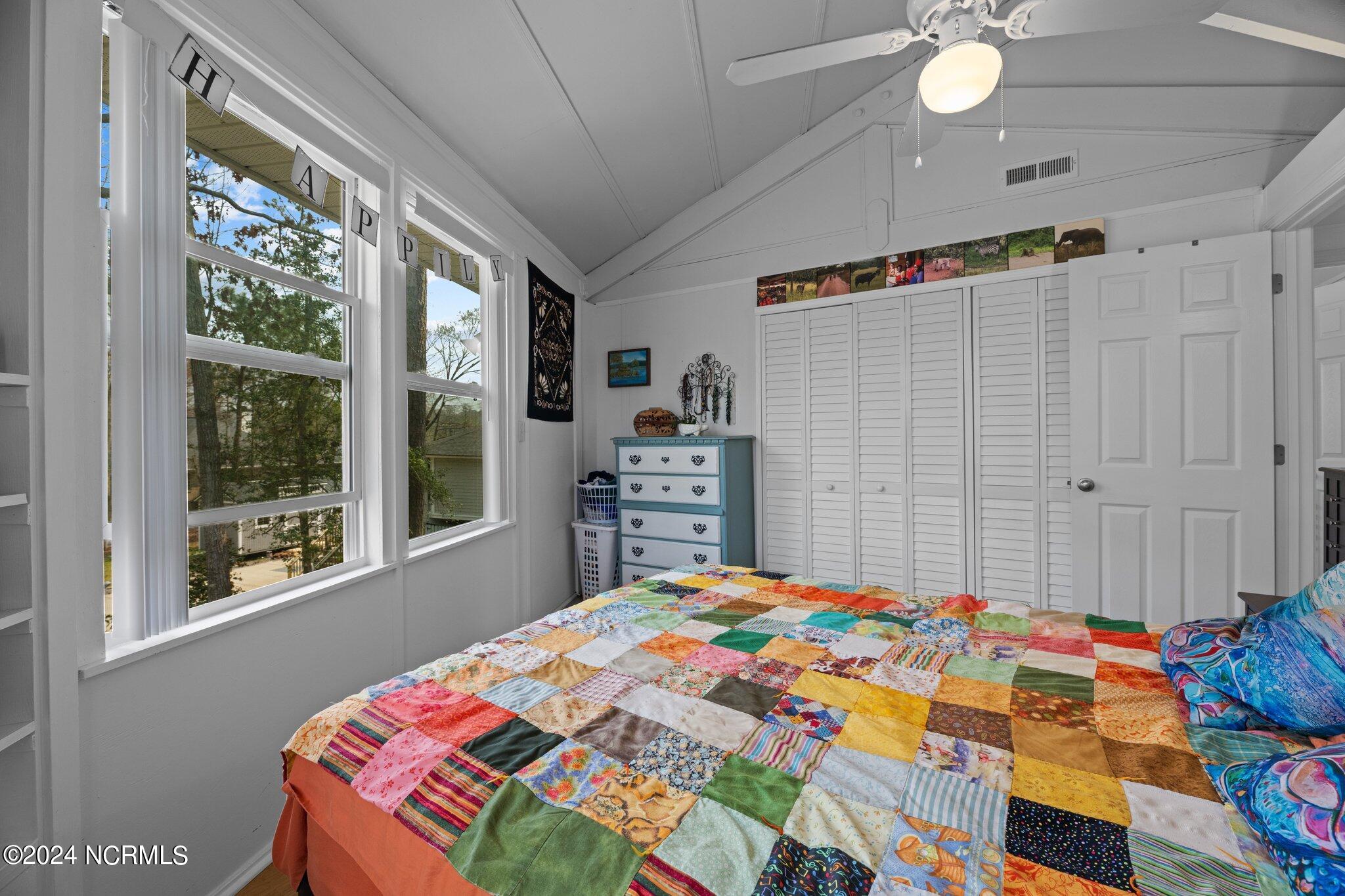 208 Gangplank Road New Bern, NC 28562 - Photo 15 of 43 36-web-or-mls-DSC_6815