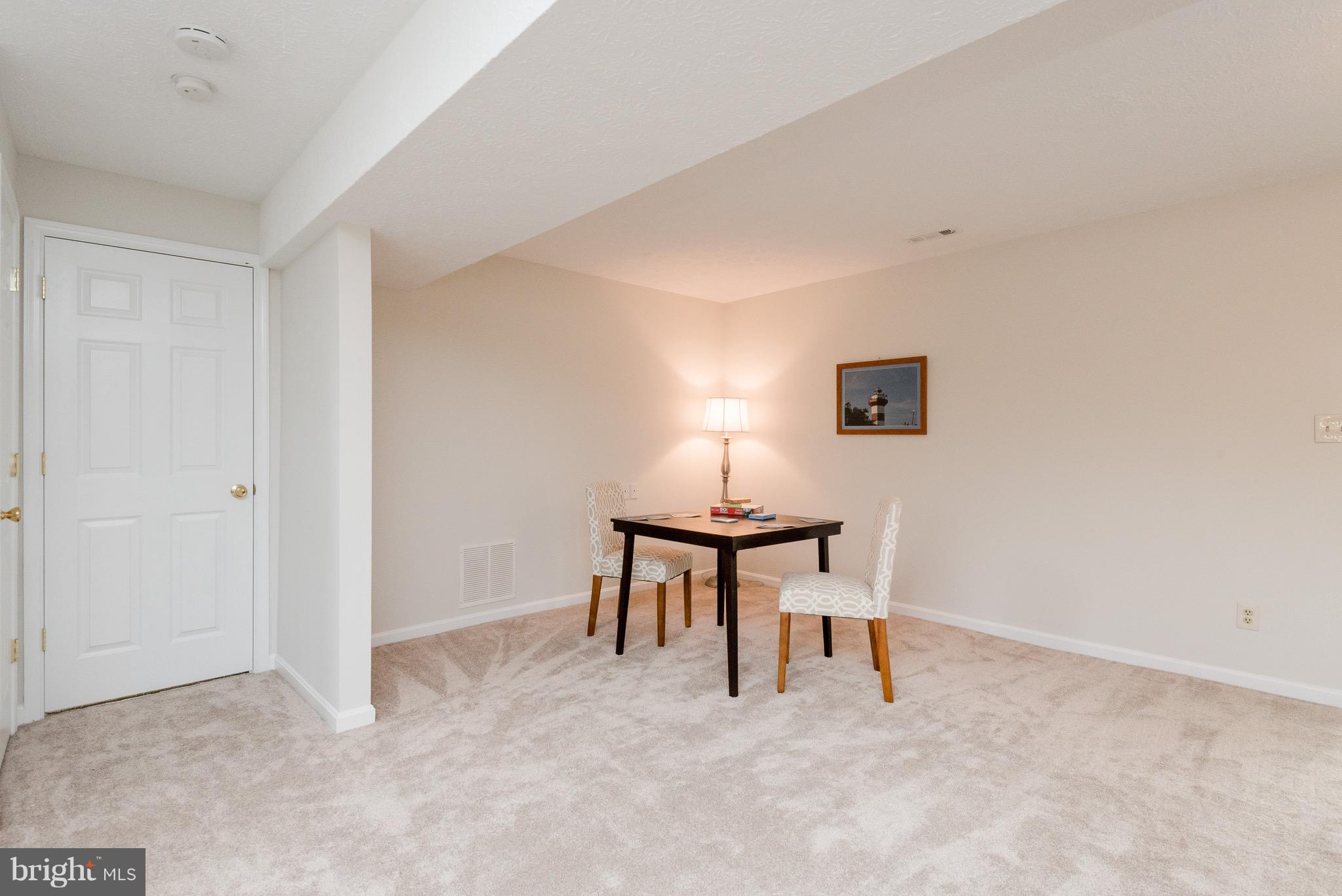 627 Truxton Road Annapolis, MD 21409 - Photo 26 of 48 a view of work space with windows