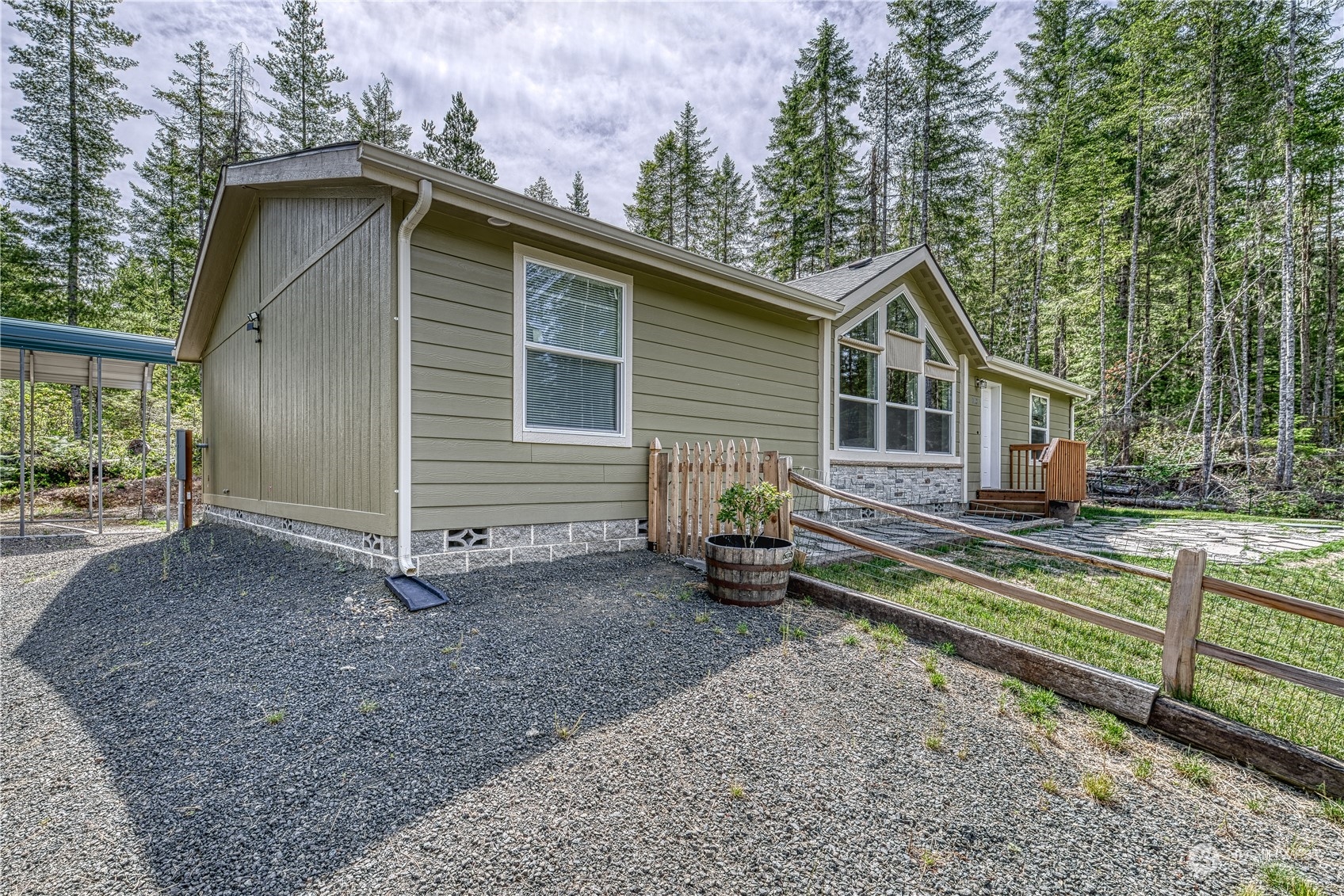 7400 Northeast Tahuya Blacksmith Road Belfair, WA 98528 - Photo 1 of 30 Gallery Image 1