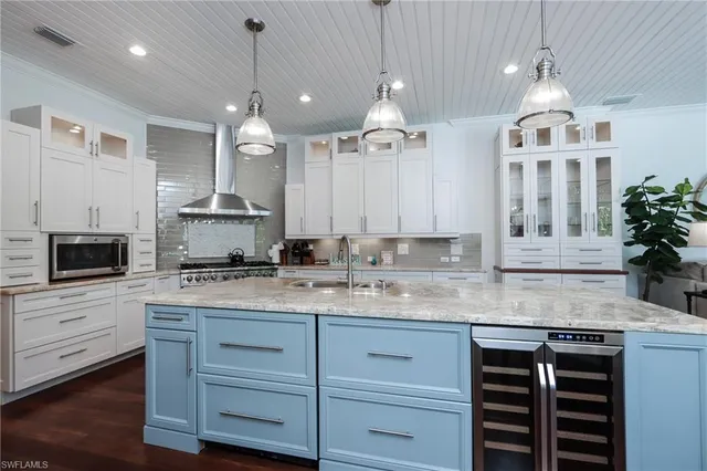 $45,000 | 678 11th Avenue South, Naples, FL 34102