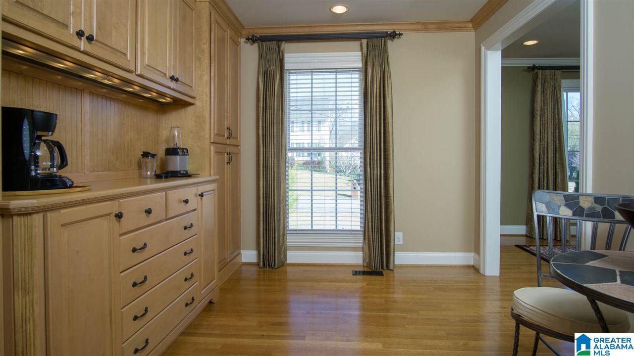 889 Springmeadow Drive Gardendale, AL 35071 - Photo 5 of 31
