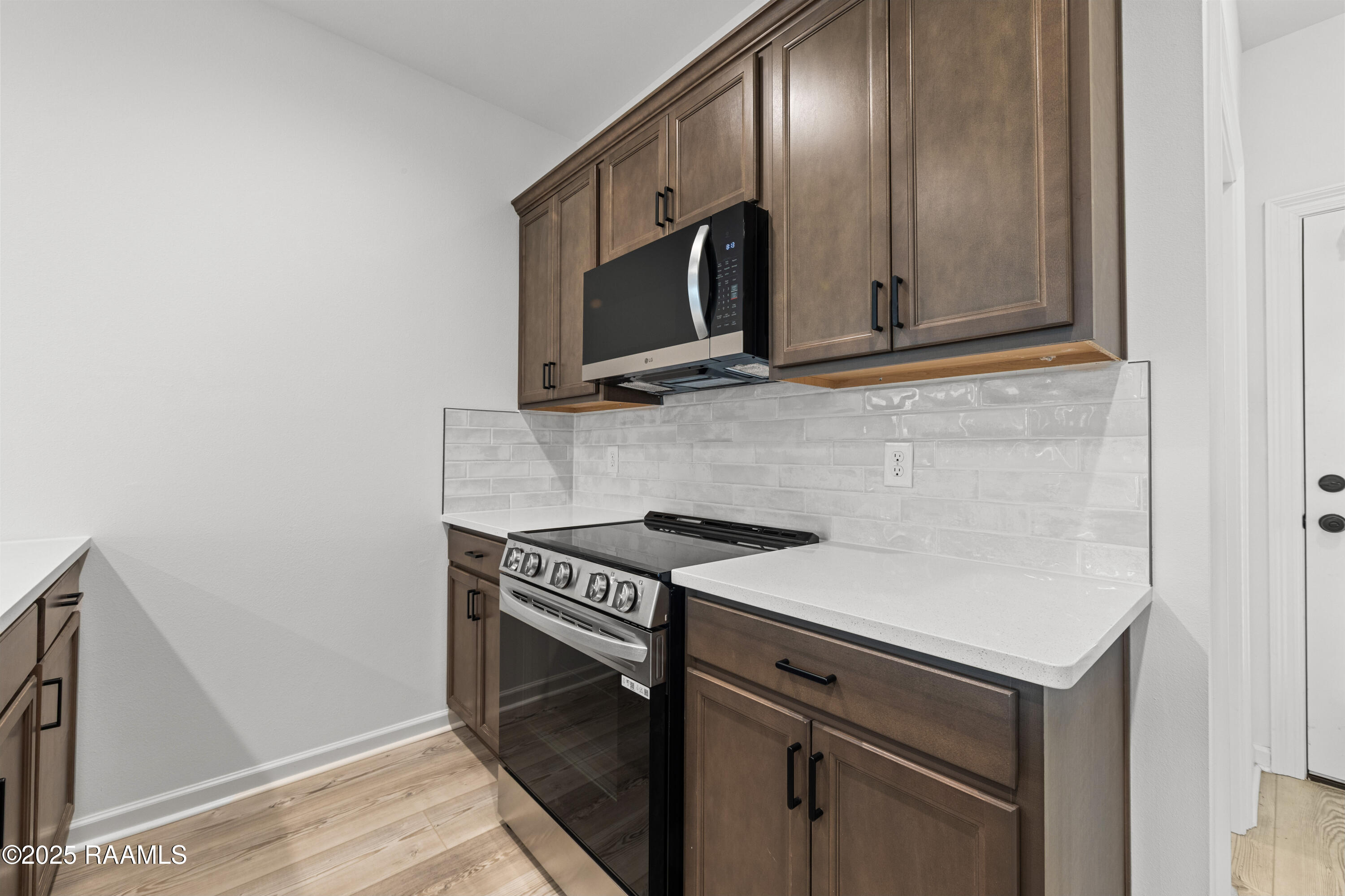 110 Ridgedale Alley Scott, LA 70583 - Photo 6 of 34 102Albernathy-26