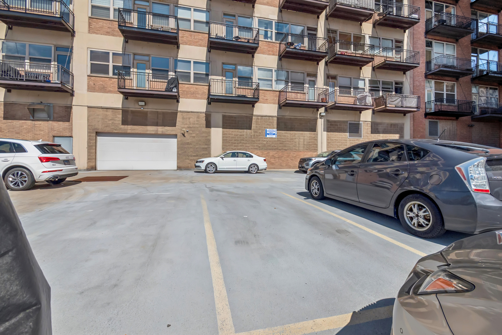 500 South Clinton Street, Unit 641 Chicago, IL 60607 - Photo 21 of 23