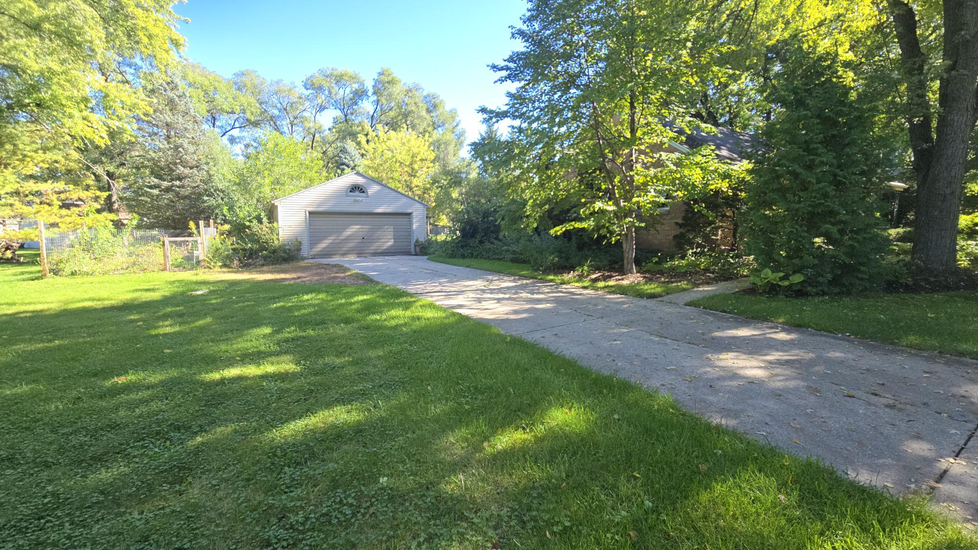14460 West Lisbon Road Brookfield, WI 53005 - Photo 23 of 24 20261002_102254