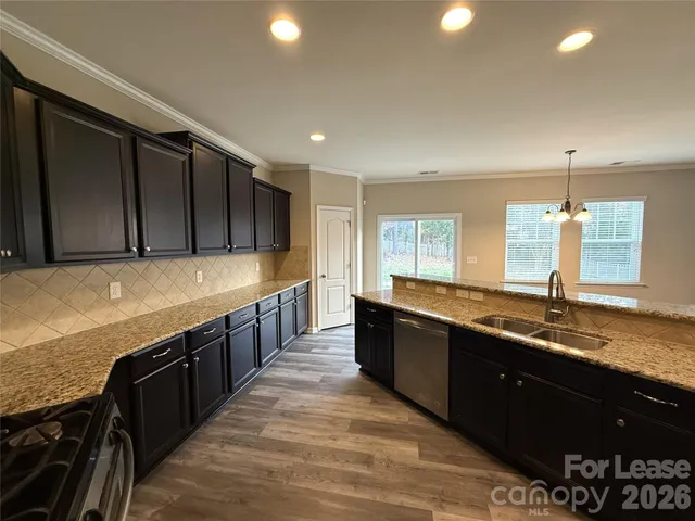 $2,900 | 1121 Wainscott Drive, Waxhaw, NC 28173