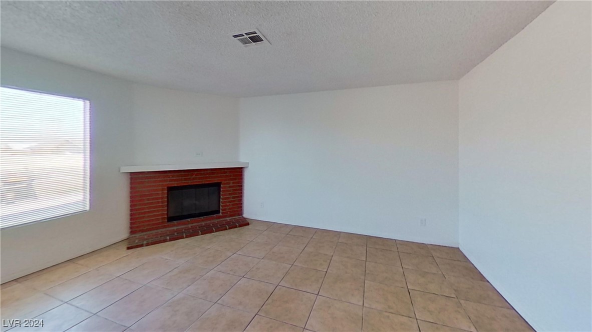 2257 Exeter Drive Las Vegas, NV 89156 - Photo 2 of 14