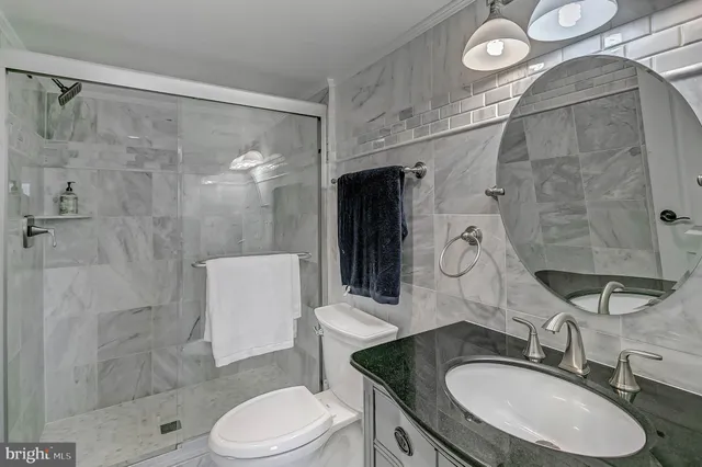 $3,199 | 5101 River Road, Unit 713, Bethesda, MD 20816