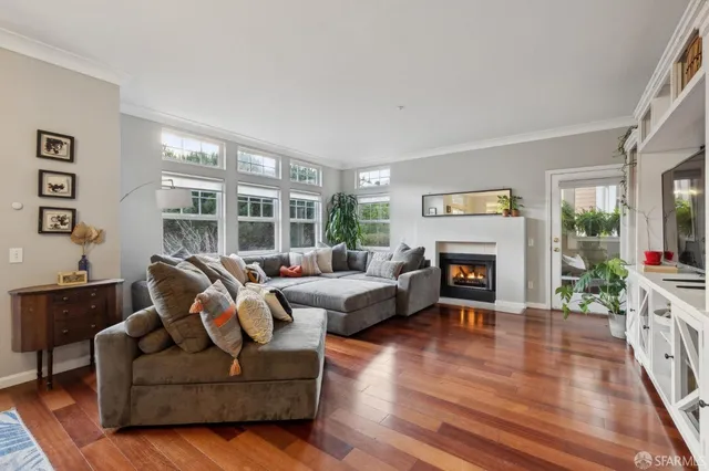 $978,000 | 415 Callippe Court, Brisbane, CA 94005