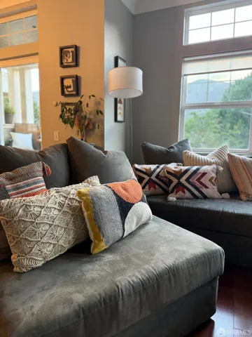 $978,000 | 415 Callippe Court, Brisbane, CA 94005