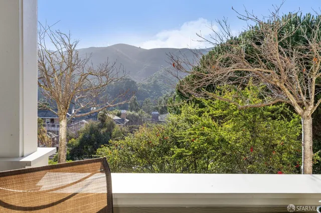 $978,000 | 415 Callippe Court, Brisbane, CA 94005