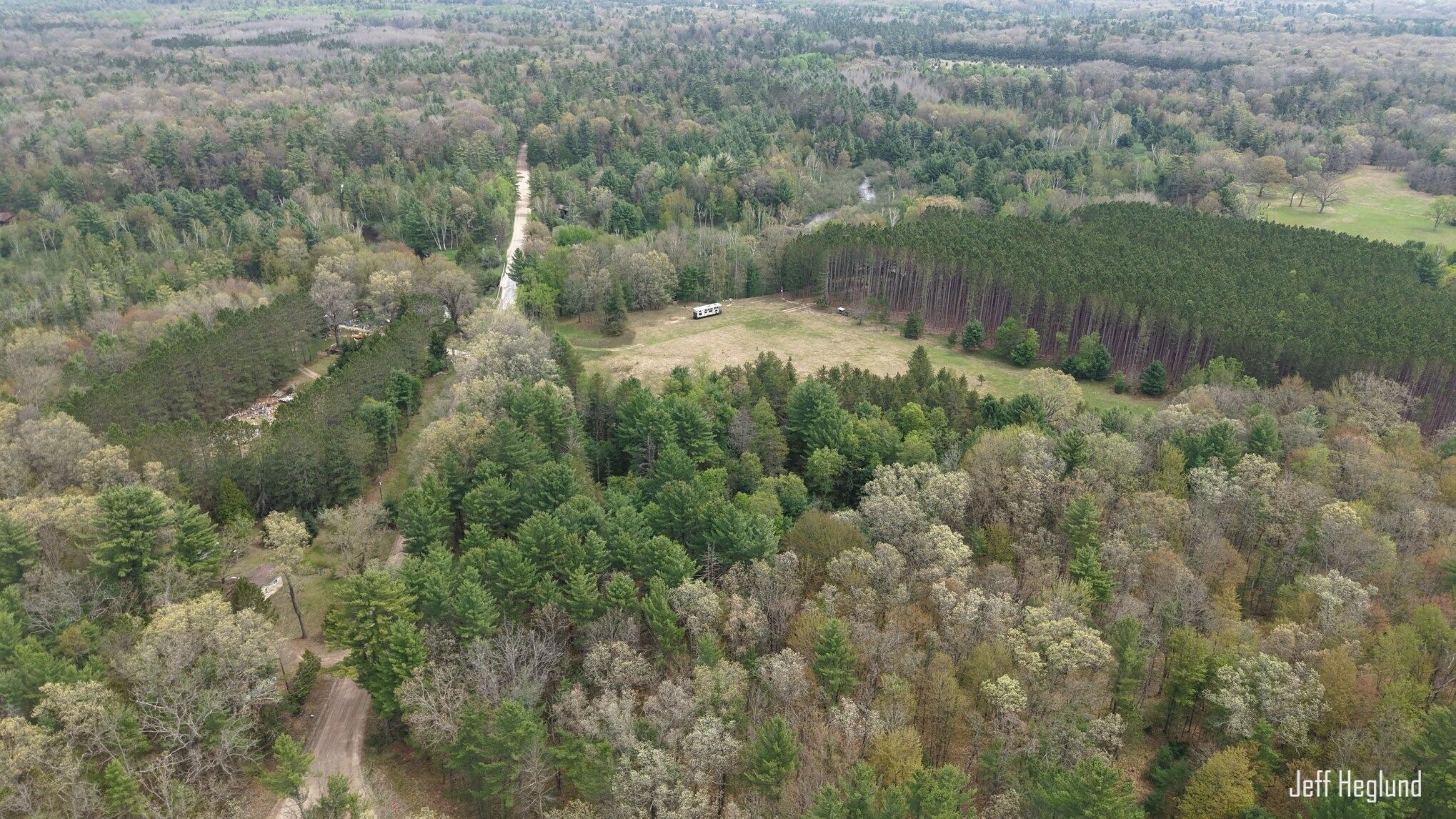 11125 West 11 Mile Road Irons, MI 49644 - Photo 4 of 23 004_file_5107